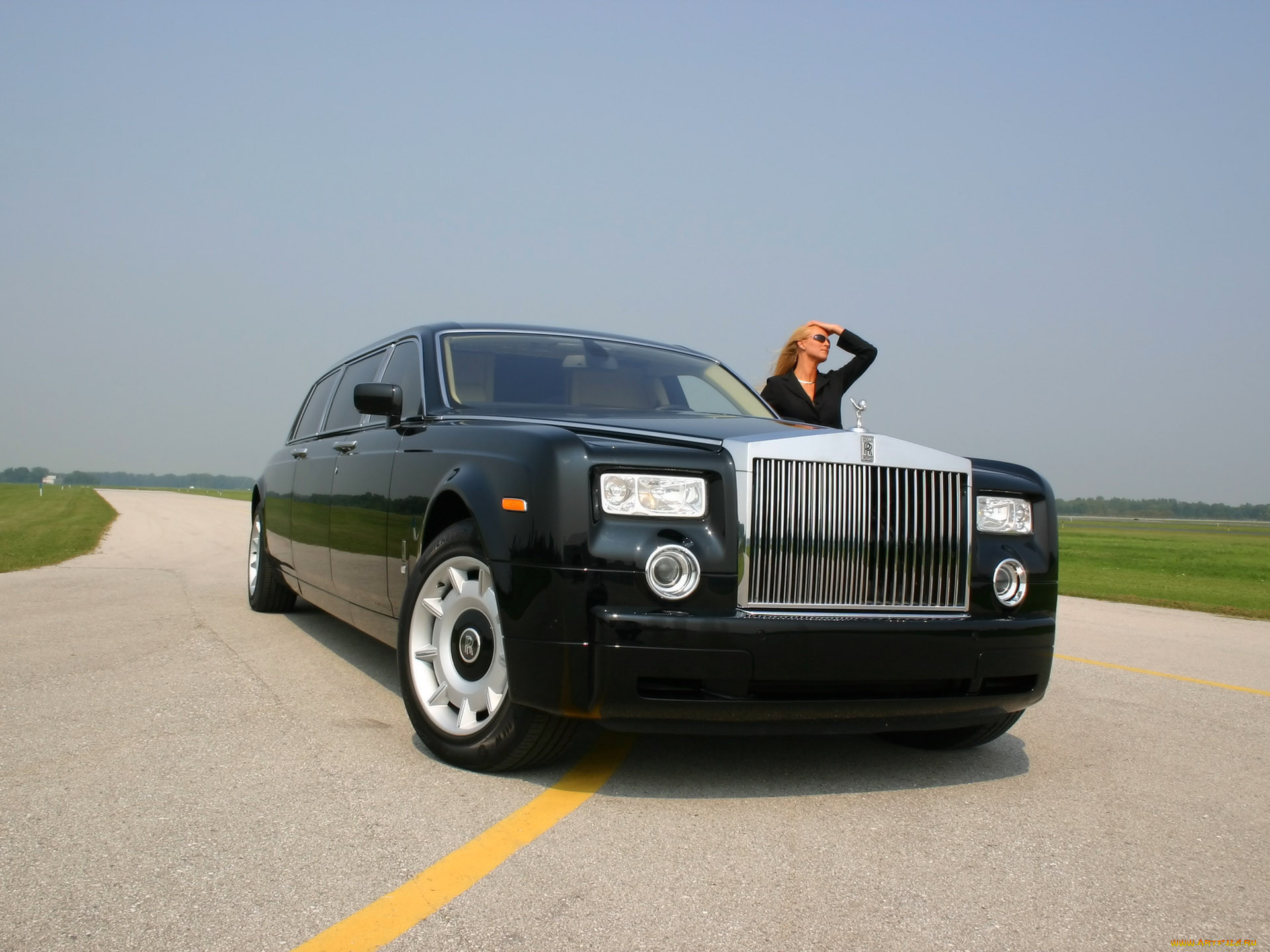 Обои Rolls-Royce-Phantom-Black-Tie-Edition-Gennadi-Woman-SA-Top Автомобили - Авто с девушками, обои для рабочего стола, фотографии rolls, royce,  phantom, black, tie, edition, gennadi, woman, sa, top, автомобили, авто,  девушками Обои для рабочего стола ...